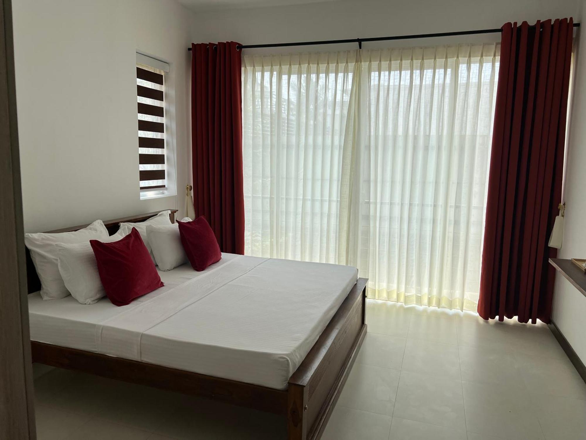 Silina Airport Transit Hotel & Residence Katunayaka Bagian luar foto