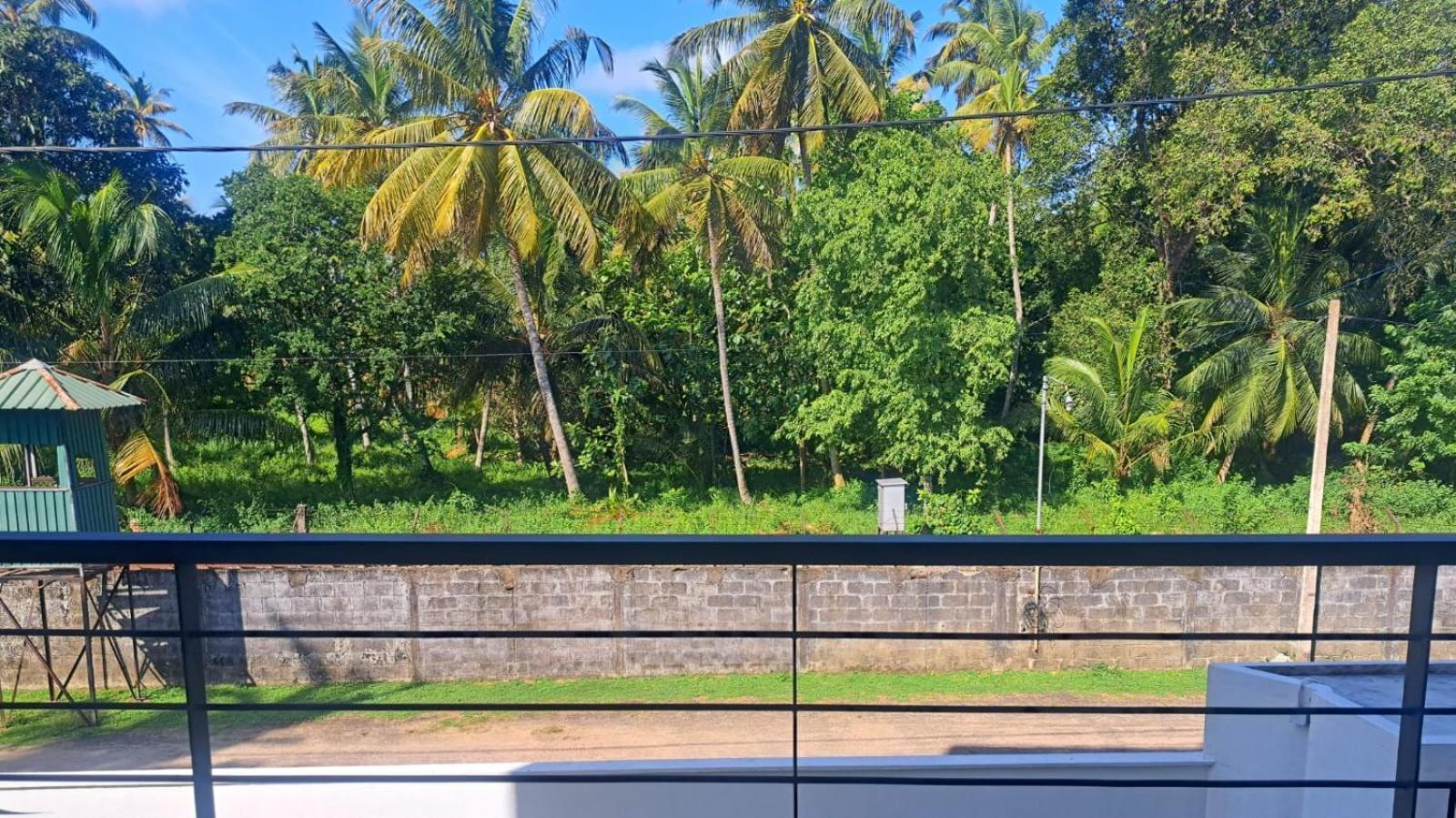 Silina Airport Transit Hotel & Residence Katunayaka Bagian luar foto