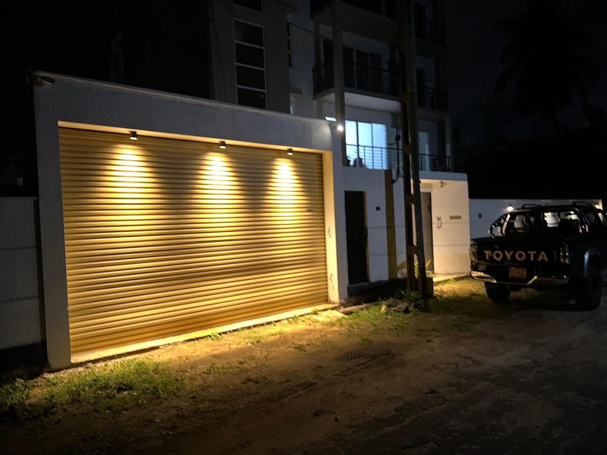 Silina Airport Transit Hotel & Residence Katunayaka Bagian luar foto